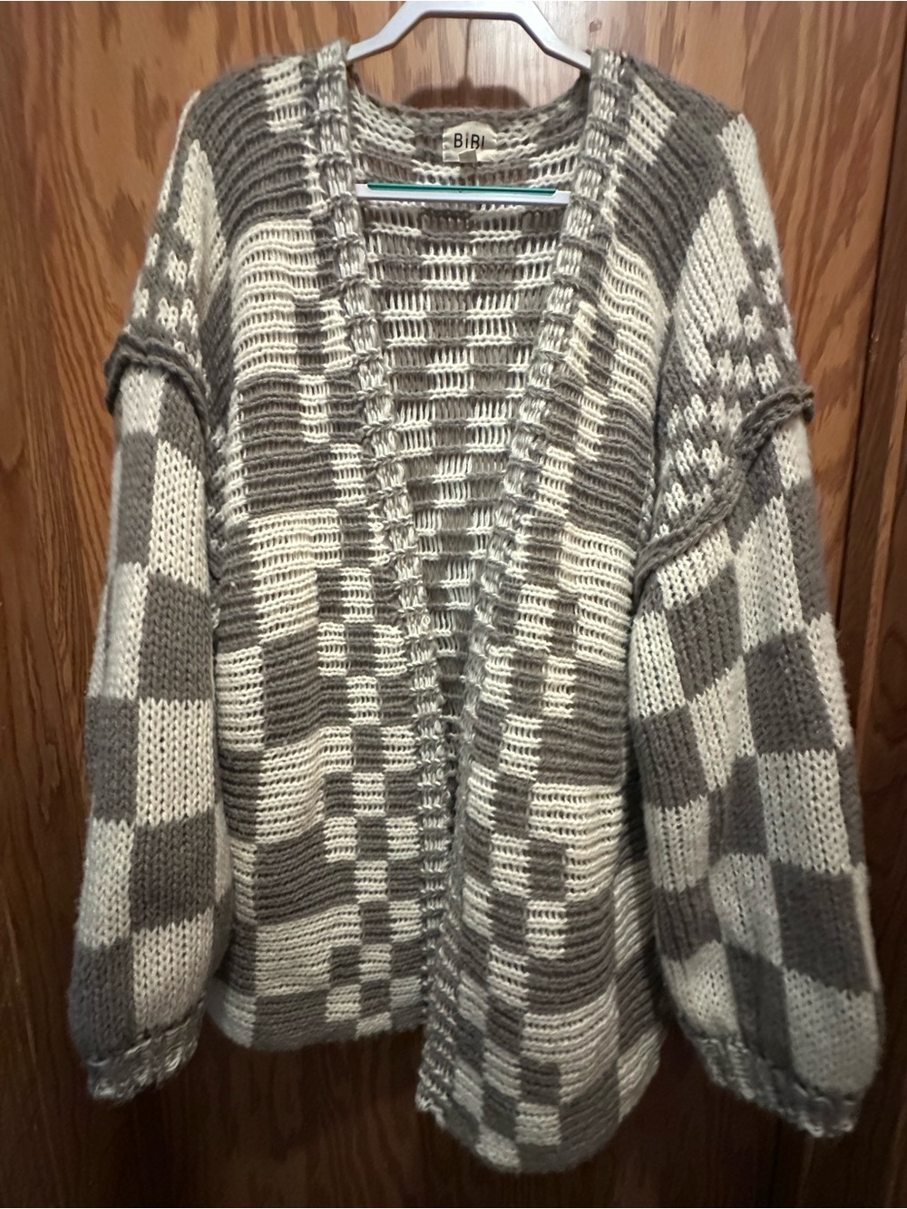 BiBi Gray and White Open-Front Chunky Knit Cardigan